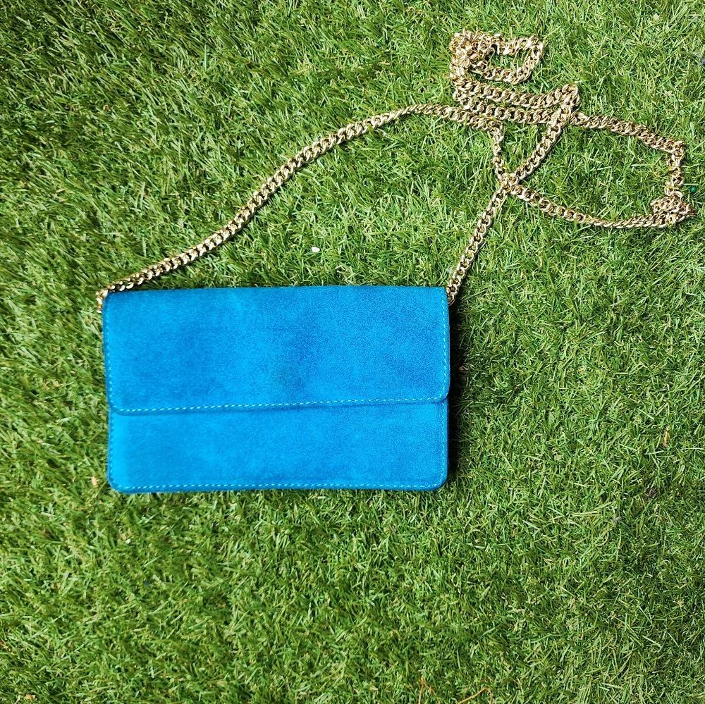 🎊HP🎉 Banana Republic Suede Chain Bag - Picture 1 of 7